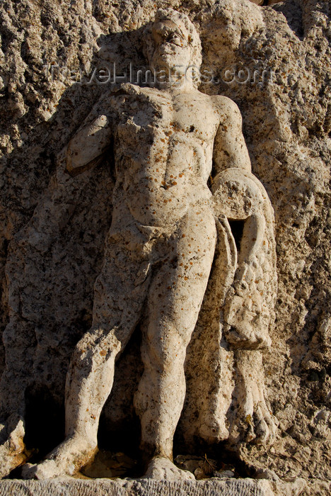 lebanon59: Lebanon, Baalbek: detail of carving - UNESCO World Heritage Site - photo by J.Pemberton - (c) Travel-Images.com - Stock Photography agency - Image Bank