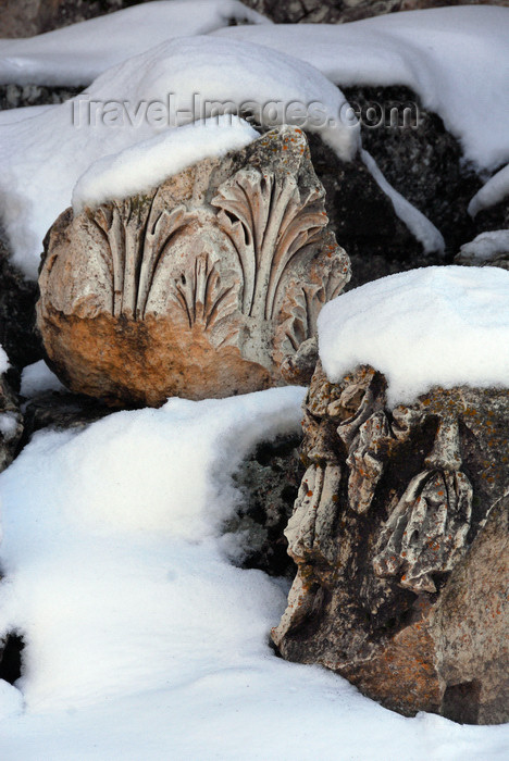 lebanon63: Lebanon, Baalbek: snow covered ruins - acanthus leaves - photo by J.Pemberton - (c) Travel-Images.com - Stock Photography agency - Image Bank