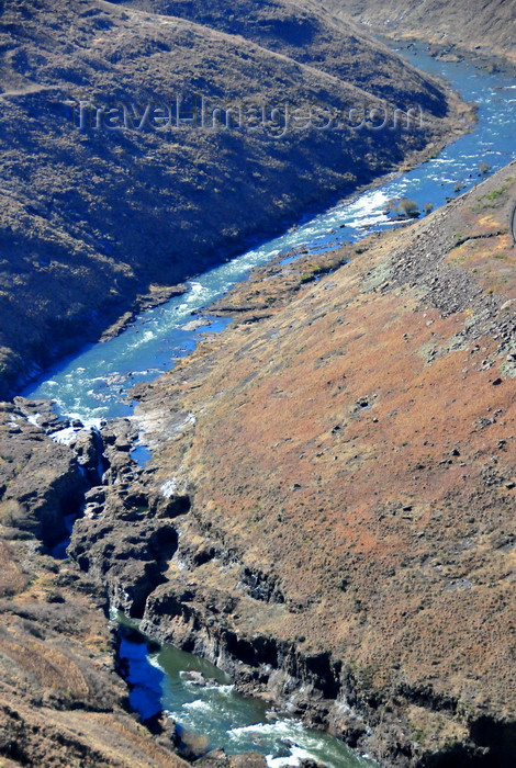 lesotho56: Mohale Dam, Lesotho: the Senqunyane river serpentines down the valley after the dam - photo by M.Torres - (c) Travel-Images.com - Stock Photography agency - Image Bank