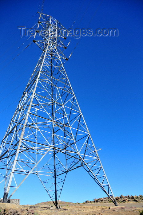 lesotho59: Mohale Dam, Lesotho: electricity pylon - transmission tower - power from the Muela Hydropower Station travels to Maseru - photo by M.Torres - (c) Travel-Images.com - Stock Photography agency - Image Bank