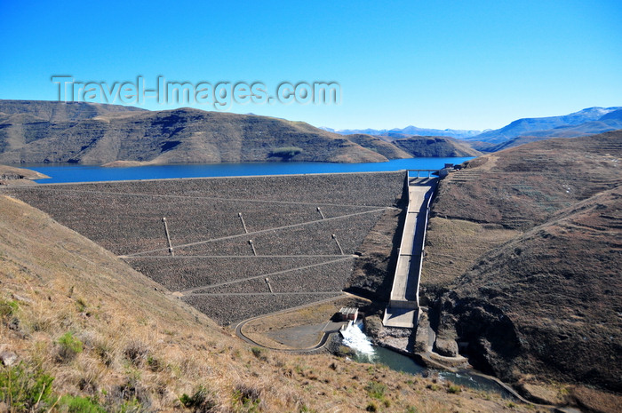 lesotho63: Mohale Dam, Lesotho: rock-fill dams are resistant to damage from earthquakes - part of the Lesotho Highlands Water Project - the volume of rockfill in the wall is 7 million cubic meters - photo by M.Torres - (c) Travel-Images.com - Stock Photography agency - Image Bank