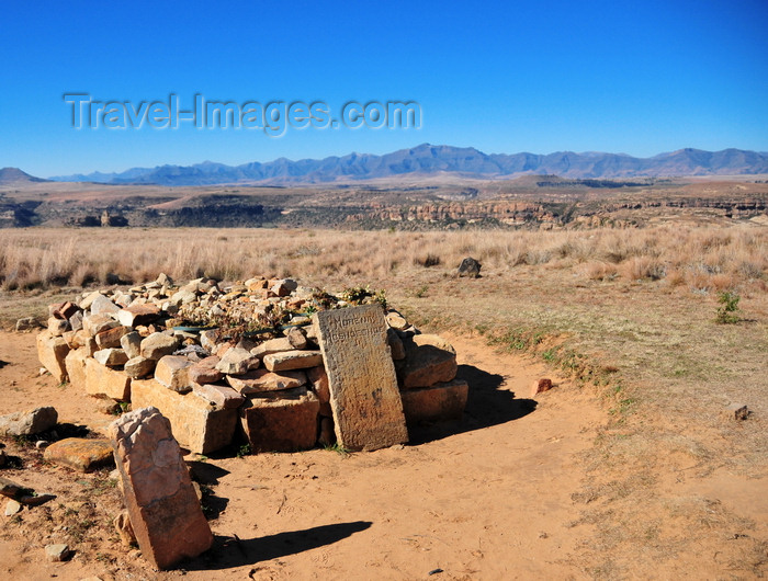lesotho83: Thaba Bosiu, Lesotho: tomb of Moshoeshoe I, 1786 - 1870, founder of the Basotho nation - the plateu is the resting place for the Kings and Chiefs of Lesotho - photo by M.Torres - (c) Travel-Images.com - Stock Photography agency - Image Bank