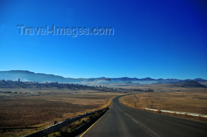 lesotho91: Maseru region, Lesotho: A5 road east of Maseru - driving to the mountains - photo by M.Torres - (c) Travel-Images.com - Stock Photography agency - Image Bank