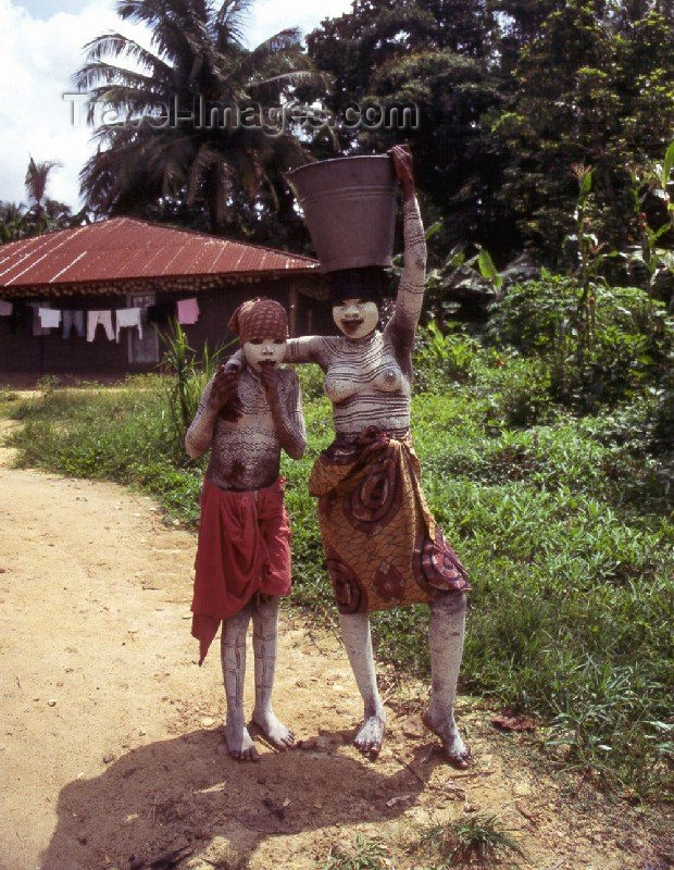 liberia3: Grand Bassa County, Liberia, West Africa: secret society girls - scared before the initiation - photo by M.Sturges - (c) Travel-Images.com - Stock Photography agency - Image Bank