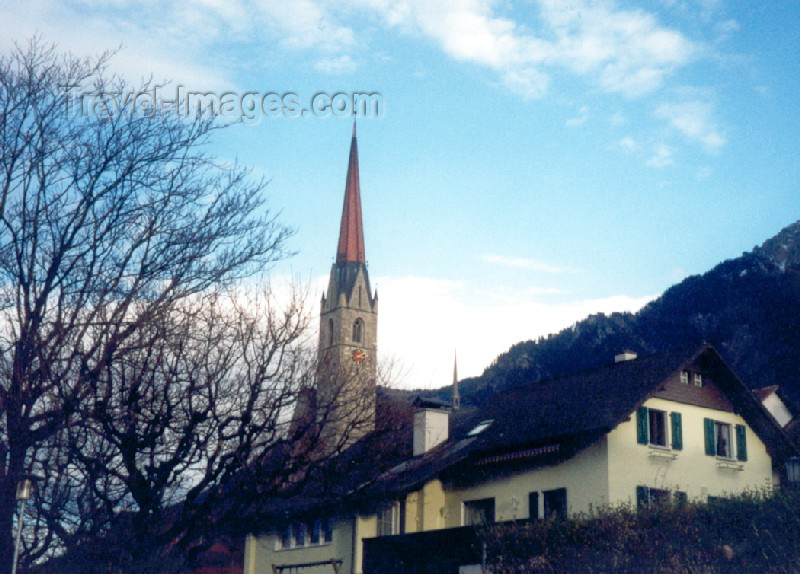 liech34: Liechtenstein - Schaan: spire - St. Laurentius New Parish Church - Kirche - Neue Pfarrkirche Laurentius - architect: Sir Gustav von Neumann (photo by M.Torres) - (c) Travel-Images.com - Stock Photography agency - Image Bank