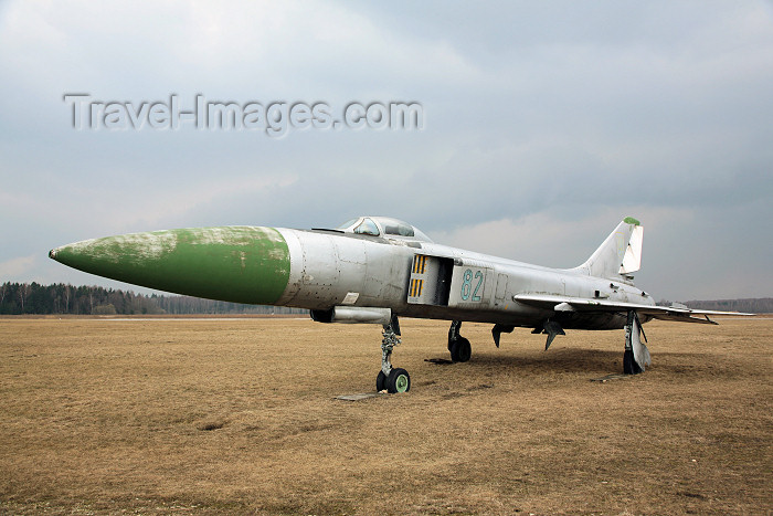 lithuan116: Lithuania - Panevezys / Istra airfield (EYPI): Sukhoi SU-15TM - Soviet fighter aircraft - Su-15 - photo by A.Dnieprowsky - (c) Travel-Images.com - Stock Photography agency - Image Bank