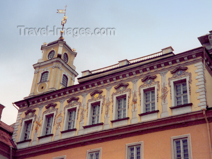 lithuan13: Lithuania - Vilnius: ornate windows - Observatory clock tower as viewed from the yard of the President's Palace on University Street / Universitetu gatve - photo by M.Torres - (c) Travel-Images.com - Stock Photography agency - Image Bank