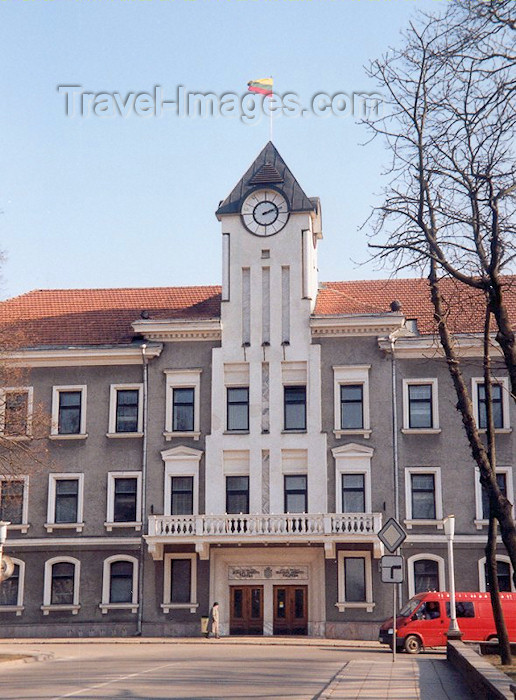 lithuan21: Siauliai, Lithuania: City Hall - Vasario st. - Rotuse - Samogitia region - photo by M.Torres - (c) Travel-Images.com - Stock Photography agency - Image Bank