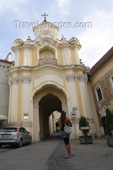 lithuan25: Lithuania - Vilnius: Holy Trinity and Basilian Monastery - photo by Sandia - (c) Travel-Images.com - Stock Photography agency - Image Bank
