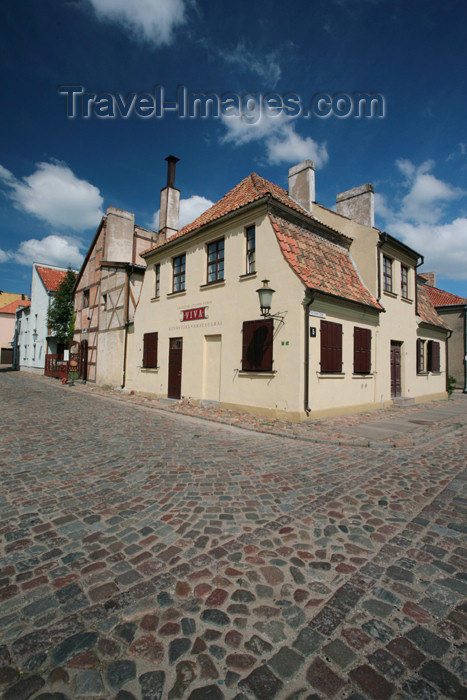 lithuania132: Lithuania - Klaipeda: old quarter - Didzioji Vandens gatve - photo by A.Dnieprowsky - (c) Travel-Images.com - Stock Photography agency - Image Bank