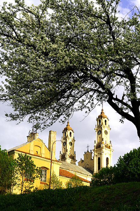 lithuania144: Lithuania - Vilnius: a city of different architectural styles - photo by Sandia - (c) Travel-Images.com - Stock Photography agency - Image Bank