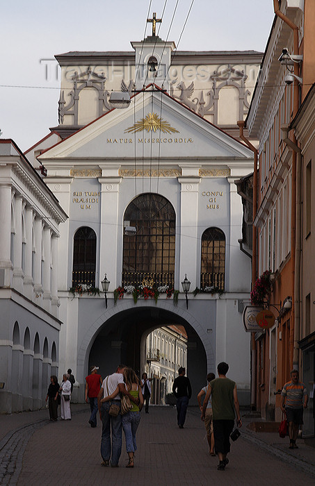 lithuania176: Lithuania - Vilnius: Gates of dawn - photo by Sandia - (c) Travel-Images.com - Stock Photography agency - Image Bank