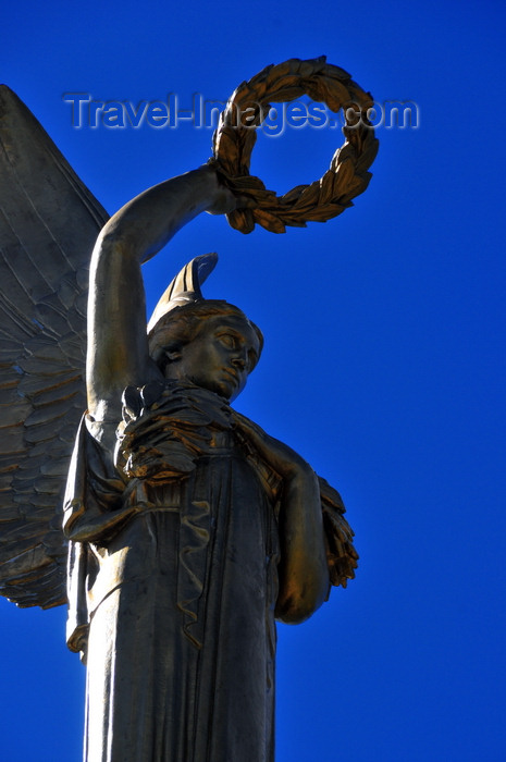 madagascar337: Antananarivo / Tananarive / Tana - Analamanga region, Madagascar: angel with laurels - Monument aux Morts - sculpture by Barberis commemorates Malagasy soldiers killed for France - Ange Noir - photo by M.Torres - (c) Travel-Images.com - Stock Photography agency - Image Bank