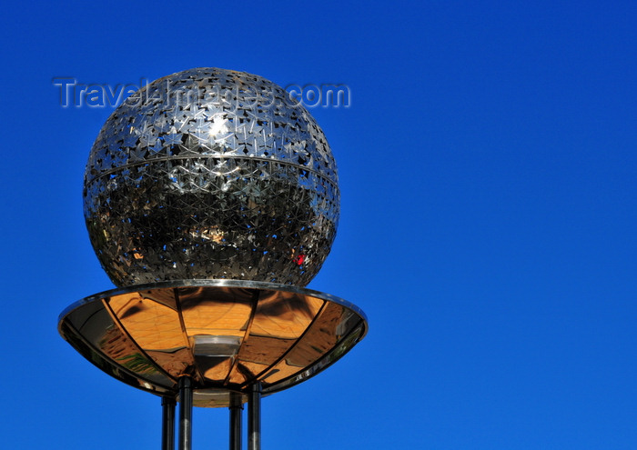 madagascar340: Antananarivo / Tananarive / Tana - Analamanga region, Madagascar: metal sphere - inox plane tree leaves globe located by the lake on the round-about where Mohamed V and Pascal streets meet - photo by M.Torres - (c) Travel-Images.com - Stock Photography agency - Image Bank