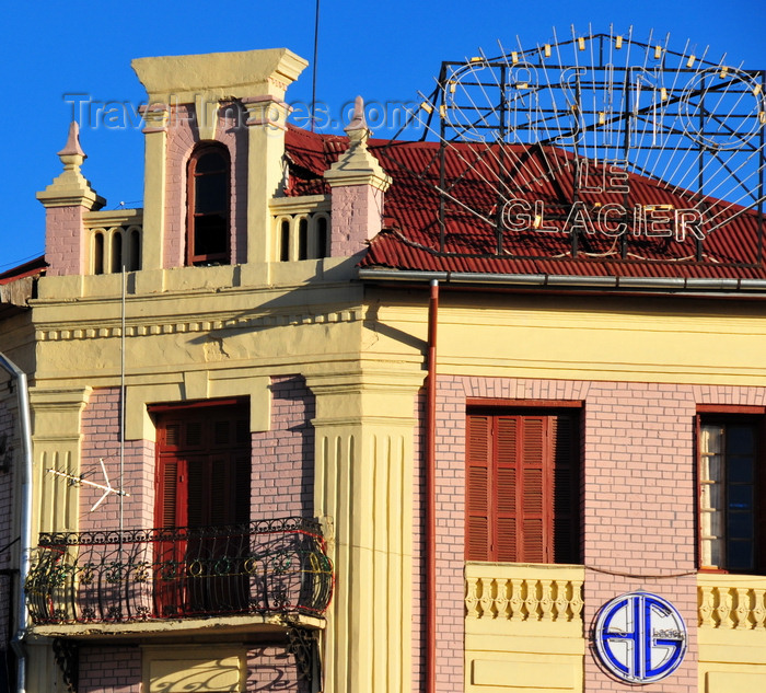 madagascar349: Antananarivo / Tananarive / Tana - Analamanga region, Madagascar: Hotel and Casino Le Glacier - south end of Independence avenue - photo by M.Torres - (c) Travel-Images.com - Stock Photography agency - Image Bank