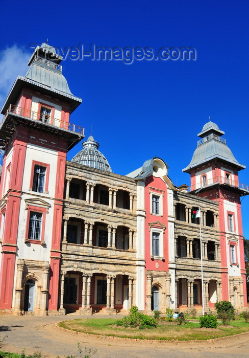 madagascar376: Antananarivo / Tananarive / Tana - Analamanga region, Madagascar: museum housing the spoils saved from the Rova fire - Palais de Andafiavaratra - photo by M.Torres - (c) Travel-Images.com - Stock Photography agency - Image Bank