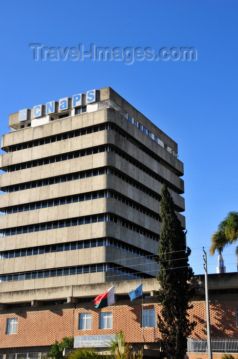 madagascar391: Antananarivo / Tananarive / Tana - Analamanga region, Madagascar: social security building - CNaPS - Caisse Nationale de Prévoyance Sociale -  Place Ho Chi Minh, Ampefiloha - photo by M.Torres - (c) Travel-Images.com - Stock Photography agency - Image Bank