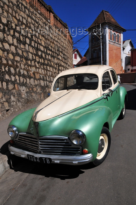 madagascar417: Antananarivo / Tananarive / Tana - Analamanga region, Madagascar: Peugeot 203 in the Haute Ville - vintage car - photo by M.Torres - (c) Travel-Images.com - Stock Photography agency - Image Bank