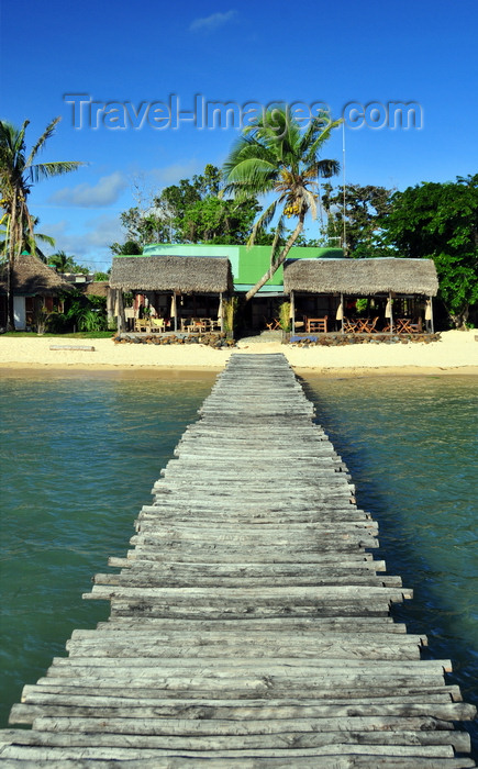 madagascar60: Vohilava, Île Sainte Marie / Nosy Boraha, Analanjirofo region, Toamasina province, Madagascar: Bungalows de Vohilava seen from the jetty - photo by M.Torres - (c) Travel-Images.com - Stock Photography agency - Image Bank