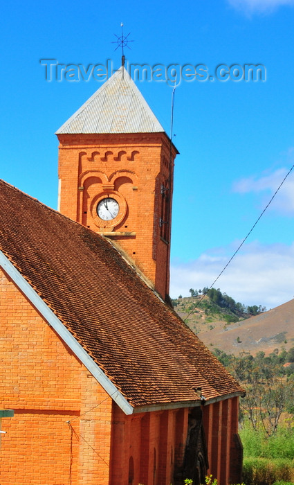 madagascar9: Ambohimanga Rova, Antananarivo-Avaradrano, Analamanga region, Antananarivo province, Madagascar: red brick church at Ambohimanga village - photo by M.Torres - (c) Travel-Images.com - Stock Photography agency - Image Bank