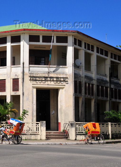 madagascar90: Toamasina / Tamatave, Madagascar: Treasury delegation - Trésor Public - Araben'ny Fahaleovantena blvd - photo by M.Torres - (c) Travel-Images.com - Stock Photography agency - Image Bank