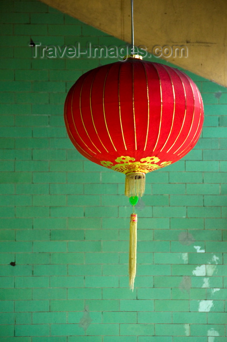 mal31: Kuala Lumpur, Malaysia: Chinese lantern at Chan She Shu Yuen Temple - photo by J.Pemberton - (c) Travel-Images.com - Stock Photography agency - Image Bank