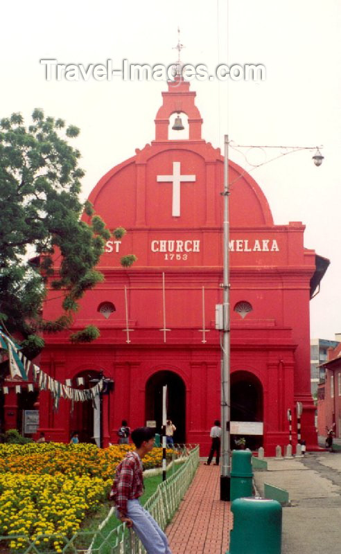 mal4: Malaysia - Malacca / Melaka / MKZ : red church on Jalan Kota - Dutch Square or Red Square (photo by M.Torres) - (c) Travel-Images.com - Stock Photography agency - Image Bank