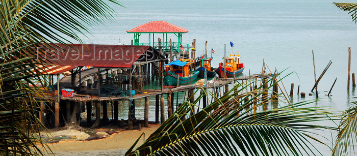 mal429: docked fishing boats, Pangkor Island, Perak, Malaysia.
 photo by B.Lendrum - (c) Travel-Images.com - Stock Photography agency - Image Bank