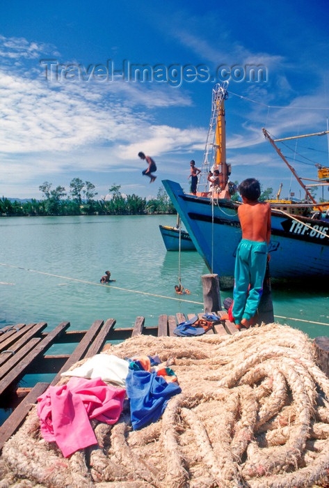 mal463: Fishing port, Kelantan, Kota Baru, Malaysia. photo by B.Lendrum - (c) Travel-Images.com - Stock Photography agency - Image Bank