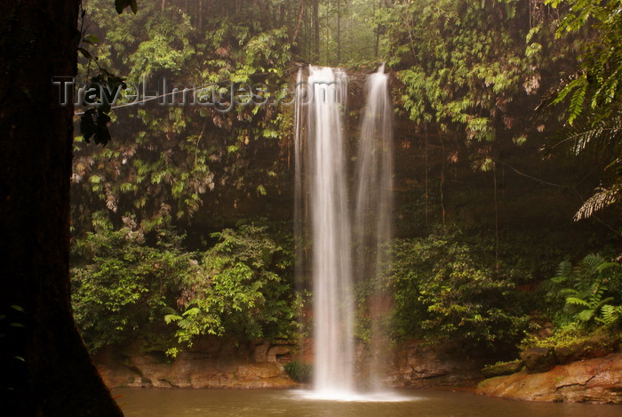 mal520: Lambir Hills National Park, Sarawak, Borneo, Malaysia: Latak waterfall - photo by A.Ferrari - (c) Travel-Images.com - Stock Photography agency - Image Bank