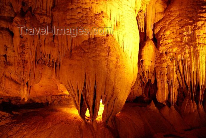 mal535: Gunung Mulu National Park, Sarawak, Borneo, Malaysia: Lang Caves - speleothems - photo by A.Ferrari - (c) Travel-Images.com - Stock Photography agency - Image Bank