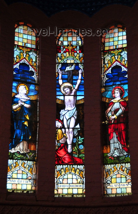 malawi44: Blantyre, Malawi: St Michael and All Angels Church - stained glass triptych in the apse - Jesus on the cross, flanked by Mary and Joseph - photo by M.Torres - (c) Travel-Images.com - Stock Photography agency - Image Bank