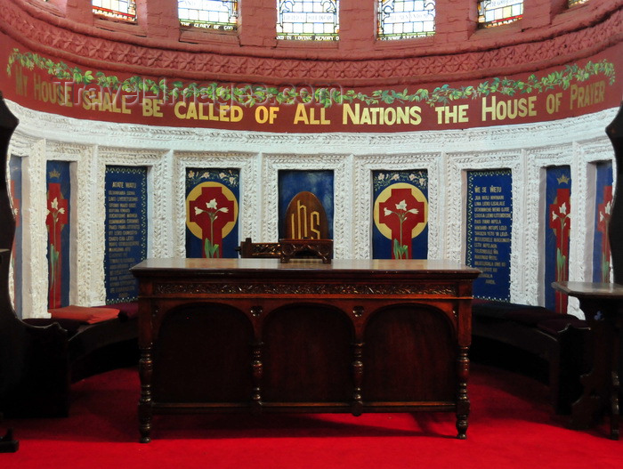 malawi45: Blantyre, Malawi: St Michael and All Angels Church - altar and apse - 'My House Shall Be Called of All Nations the House of Prayer' - photo by M.Torres - (c) Travel-Images.com - Stock Photography agency - Image Bank