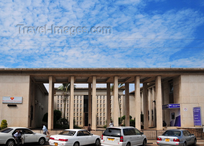 malawi53: Blantyre, Malawi: Malawi Stock Exchange building, MSE - Old Reserve Bank Building, Victoria Avenue, Central Business District (CBD) - photo by M.Torres - (c) Travel-Images.com - Stock Photography agency - Image Bank