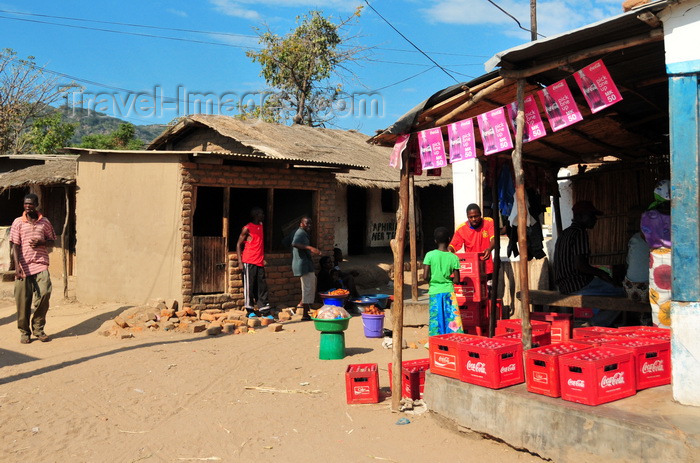 malawi82: Cape Maclear / Chembe, Malawi: Coca-Cola supply chain in action - Coca-Cola logistics reaches the remotest places, while gasoline is nowhere to be found - photo by M.Torres - (c) Travel-Images.com - Stock Photography agency - Image Bank