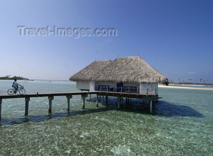 (c) Travel-Images.com - Stock Photography agency - the Global Image Bank