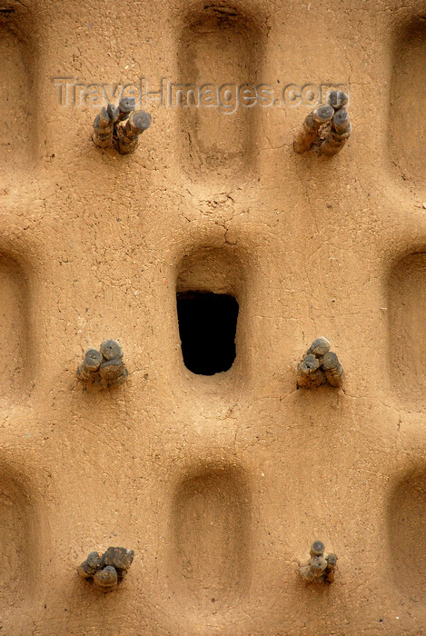 mali73: Bandiagara Escarpment area, Dogon country, Mopti region, Mali: wall detail of mud brick Mosque - photo by J.Pemberton - (c) Travel-Images.com - Stock Photography agency - Image Bank