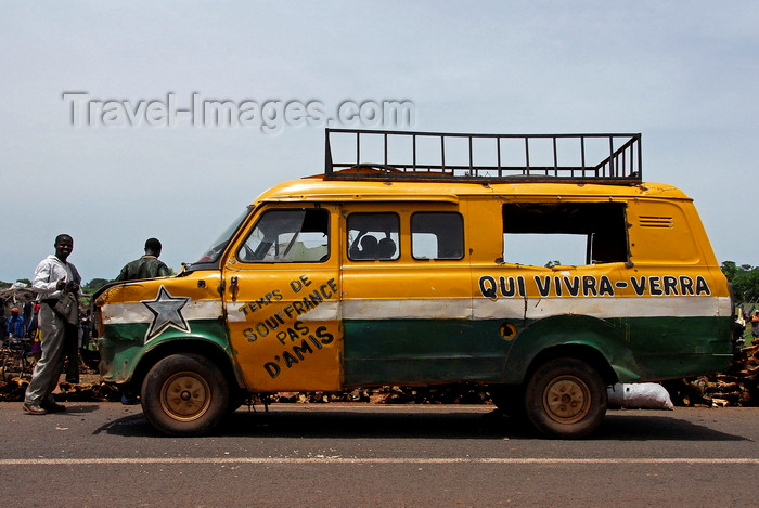 mali81: Kati,  Koulikoro Region, Mali: shared van taxi at the cattle market - taxi brousse - Sotrouma - photo by J.Pemberton - (c) Travel-Images.com - Stock Photography agency - Image Bank