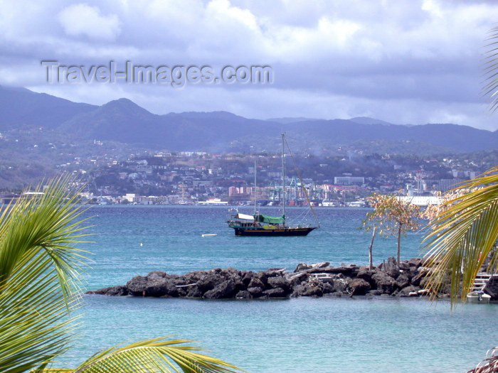 martinique12: Martinique / Martinica: Fort de France bay - from Hotel Bakkoua (photographer: R.Ziff) - (c) Travel-Images.com - Stock Photography agency - the Global Image Bank