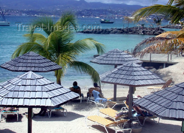 martinique2: Martinique / Martinica: relaxing on a caribbean beach (photographer: R.Ziff) - (c) Travel-Images.com - Stock Photography agency - the Global Image Bank
