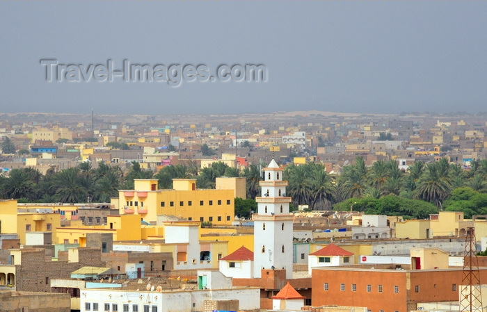 mauritania3: Nouakchott, Mauritania: skyline of the sprawling Moor capital - buildings,  minaret, the palm trees of the 'Jardins de Nouakchott' and the coast-line - photo by M.Torres - (c) Travel-Images.com - Stock Photography agency - Image Bank