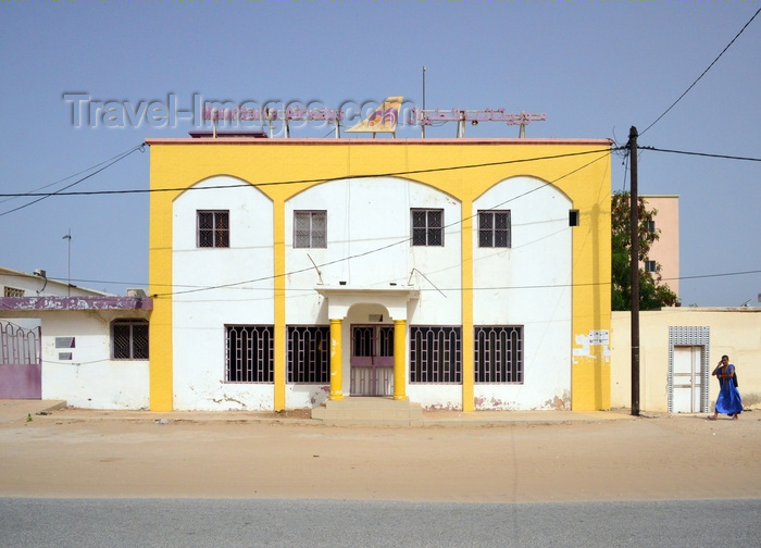 mauritania56: Nouakchott, Mauritania: central office of Mauritanian Airways on Mamadou Konate street - photo by M.Torres - (c) Travel-Images.com - Stock Photography agency - Image Bank