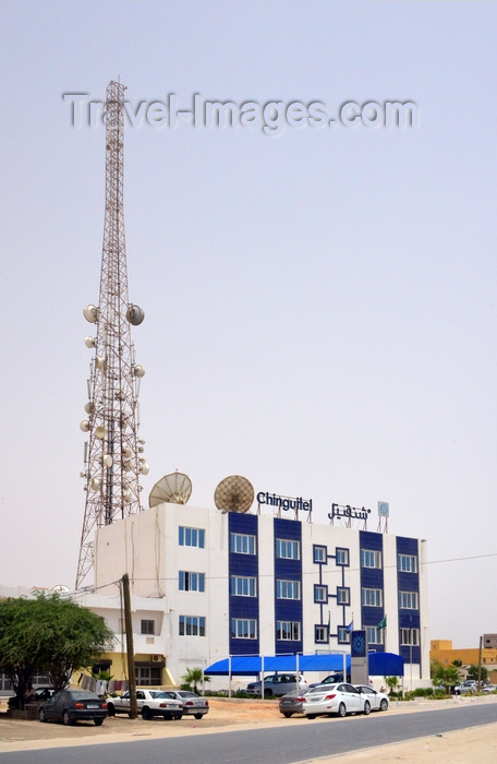 mauritania74: Nouakchott, Mauritania: large telecom antenna and the offices of Chinguitel,a  telecoms operator - photo by M.Torres - (c) Travel-Images.com - Stock Photography agency - Image Bank