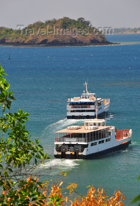 mayotte18: Mamoudzou, Grande-Terre / Mahore, Mayotte: two ferries leave the capital - barges STM - photo by M.Torres - (c) Travel-Images.com - Stock Photography agency - Image Bank