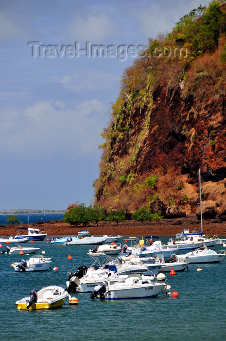 mayotte30: Mamoudzou, Grande-Terre / Mahore, Mayotte: small boats moored near Pointe Mahabou - photo by M.Torres - (c) Travel-Images.com - Stock Photography agency - Image Bank