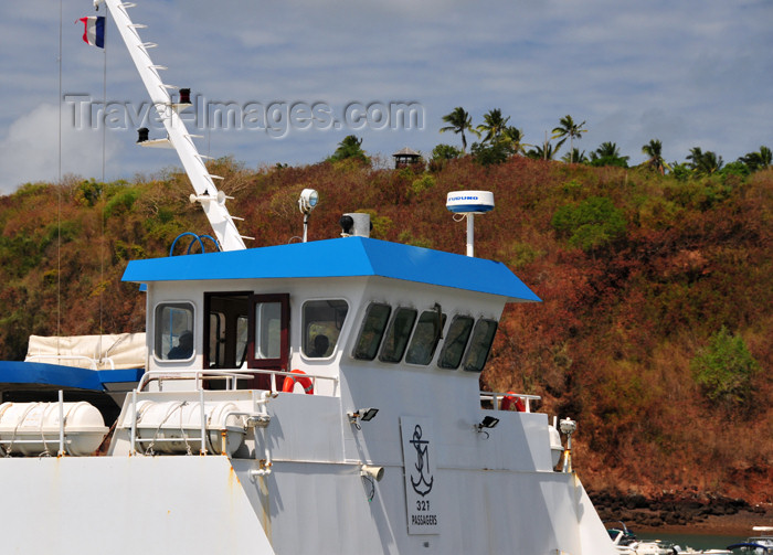mayotte33: Mamoudzou, Grande-Terre / Mahore, Mayotte: bridge of a ferry to Dzaoudzi - STM logo - photo by M.Torres - (c) Travel-Images.com - Stock Photography agency - Image Bank