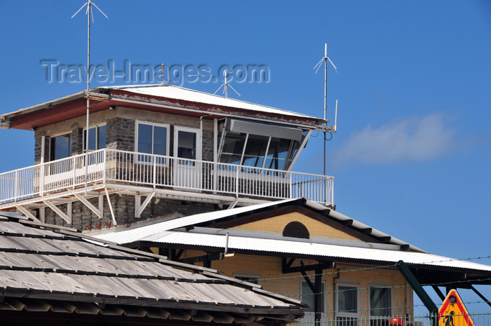 mayotte41: Pamandzi, Petite-Terre, Mayotte: Dzaoudzi Pamandzi International Airport - DZA - control tower - photo by M.Torres - (c) Travel-Images.com - Stock Photography agency - Image Bank