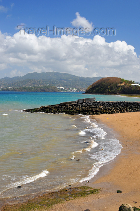 mayotte52: Labattoir, Petite-Terre, Mayotte: Mronyombéni beach - looking towards Foungoujou and Mahoré - photo by M.Torres - (c) Travel-Images.com - Stock Photography agency - Image Bank