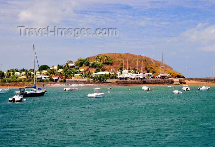 mayotte71: Dzaoudzi, Petite-Terre, Mayotte: boats and Foungoujou islet - port de plaisance - photo by M.Torres - (c) Travel-Images.com - Stock Photography agency - Image Bank
