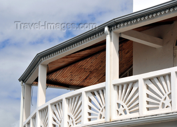 mayotte85: Dzaoudzi, Petite-Terre, Mayotte: atmospheric balcony - photo by M.Torres - (c) Travel-Images.com - Stock Photography agency - Image Bank